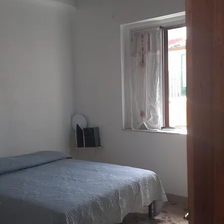 Guest house Short Lets - A Casa Ru Suli Corleone